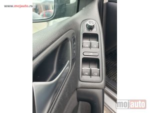 Glavna slika - VW Golf 6 1,6  - MojAuto