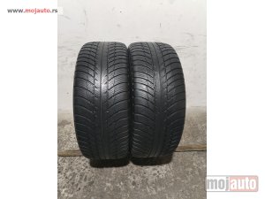 polovni delovi  3421. Gume BRIDGESTONE 18-ice, ZIMSKE 225/45, Šara 5,2 mm, DOT 3422