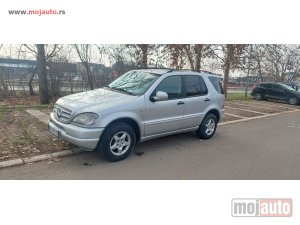 Glavna slika - Mercedes ML 270   - MojAuto