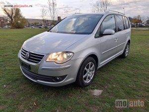 Glavna slika - VW Touran 2,0TDI DSG  - MojAuto