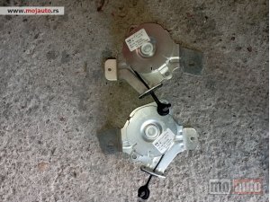 Glavna slika -  Distanceri donjeg gepeka za Peugeot 3008 - MojAuto