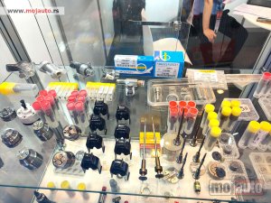 Glavna slika -  Nozzle Sprayer 350P999092 - MojAuto