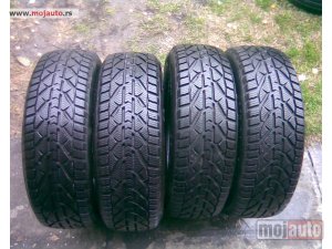 polovni delovi  215/60R17 96H M+S RIKEN SNOW
