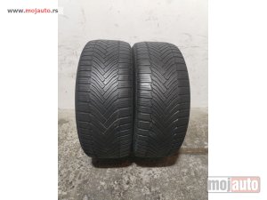 polovni delovi  3456. Gume MICHELIN 17-ice, ZIMSKE 225/50, Šara 4,4 mm, DOT 4419