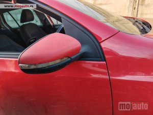 Glavna slika -  Golf 6 retrovizor desni Originalni delovi  Moguca ugradnja delova  Alfa Romeo 147-156-166-159-GT-MiTo-Giulietta Fiat bravo 2 - croma -grande punto -multipla 2 -punto 3 -stilo-idea Freemont Panda 3 500L 500 Lancia ypsilon-delta-musa-lybra Volkswagen Golf 6 - MojAuto