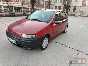 Glavna slika - Fiat Punto 1,2  - MojAuto