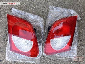 NOVI: delovi  Stop svetla za mercedes E clasa