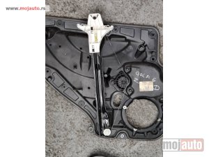 polovni delovi  Golf 6 zadnji desni podizac Originalni delovi  Moguca ugradnja delova  Alfa Romeo 147-156-166-159-GT-MiTo-Giulietta Fiat bravo 2 - croma -grande punto -multipla 2 -punto 3 -stilo-idea Freemont Panda 3 500L 500 Lancia ypsilon-delta-musa-lybra Volkswagen Go