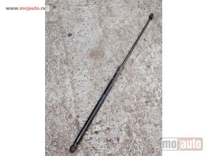 polovni delovi  Golf 6 amortizer haube Originalni delovi  Moguca ugradnja delova  Alfa Romeo 147-156-166-159-GT-MiTo-Giulietta Fiat bravo 2 - croma -grande punto -multipla 2 -punto 3 -stilo-idea Freemont Panda 3 500L 500 Lancia ypsilon-delta-musa-lybra Volkswagen Golf 6