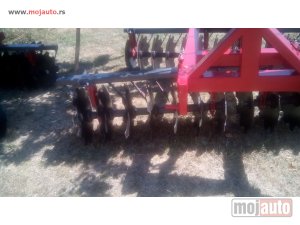 polovni Traktor Agromehanika 24-28-32