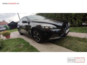 Glavna slika - Volvo V40   - MojAuto