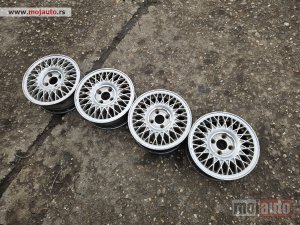 Glavna slika -  AluFelne 14Coli 4x100 Reno odlicne povoljno - MojAuto