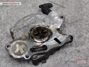 Glavna slika -  Golf 6 2.0 TDI 140 vakum pumpa na bregastoj Originalni delovi  Moguca ugradnja delova  Alfa Romeo 147-156-166-159-GT-MiTo-Giulietta Fiat bravo 2 - croma -grande punto -multipla 2 -punto 3 -stilo-idea Freemont Panda 3 500L 500 Lancia ypsilon-delta-musa-lyb - MojAuto