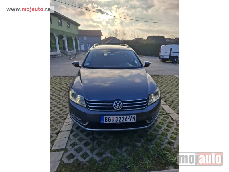 Glavna slika - VW Passat B7  - MojAuto