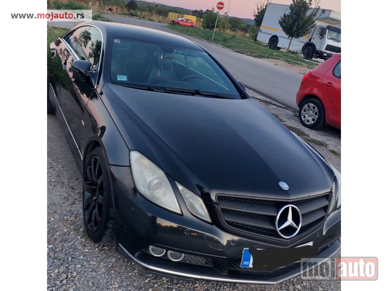 Glavna slika - Mercedes E 250 Cgi  - MojAuto