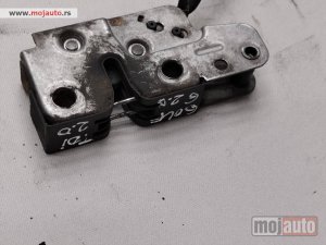 Glavna slika -  Golf 6 brava haube Originalni delovi  Moguca ugradnja delova  Alfa Romeo 147-156-166-159-GT-MiTo-Giulietta Fiat bravo 2 - croma -grande punto -multipla 2 -punto 3 -stilo-idea Freemont Panda 3 500L 500 Lancia ypsilon-delta-musa-lybra Volkswagen Golf 6  Aud - MojAuto