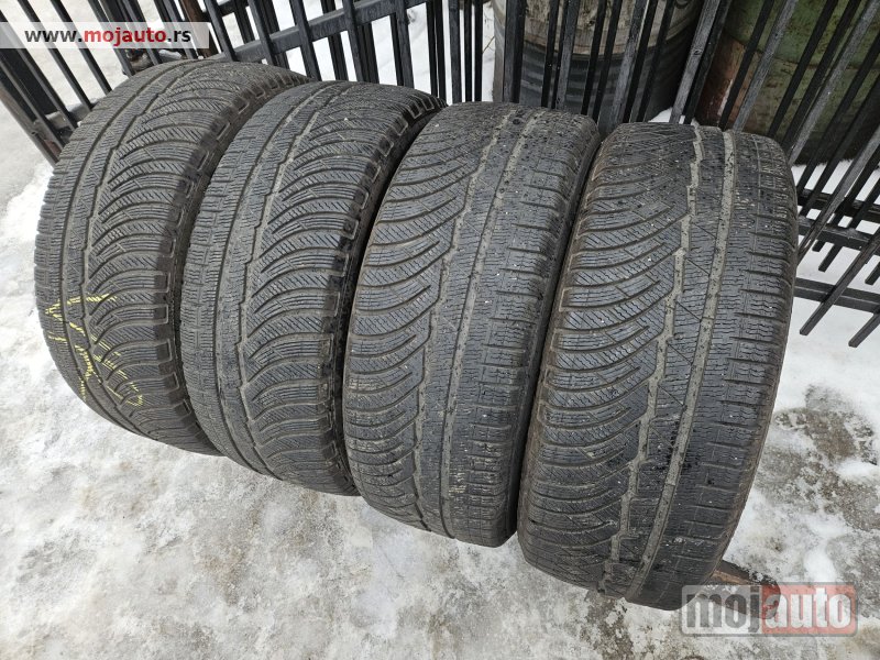 Glavna slika -  235-55-18 Michelin odlicne povoljno m+s - MojAuto