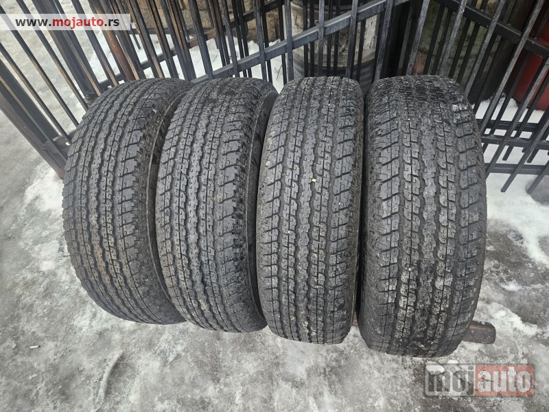 Glavna slika -  255-70-18 Bridgestone odlicne povoljno m+s - MojAuto
