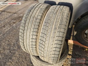 Glavna slika -  215-70-16 Michelin odlicne m+s povoljno - MojAuto