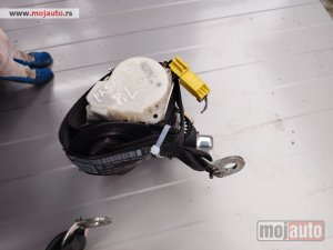 Glavna slika -  Pasat b7 prednji levi pojas Originalni delovi  Moguca ugradnja delova  Alfa Romeo 147-156-166-159-GT-MiTo-Giulietta Fiat bravo 2 - croma -grande punto -multipla 2 -punto 3 -stilo-idea Freemont Panda 3 500L 500 Lancia ypsilon-delta-musa-lybra Volkswagen Go - MojAuto