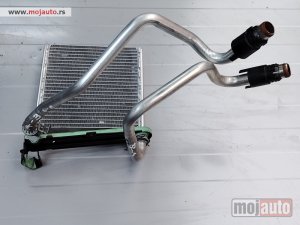 Glavna slika -  Audi a3 v8 hladnjak vode u kabini Originalni delovi  Moguca ugradnja delova  Alfa Romeo 147-156-166-159-GT-MiTo-Giulietta Fiat bravo 2 - croma -grande punto -multipla 2 -punto 3 -stilo-idea Freemont Panda 3 500L 500 Lancia ypsilon-delta-musa-lybra Volkswa - MojAuto