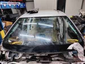 Glavna slika -  Pasat b7 prednja šoferka Originalni delovi  Moguca ugradnja delova  Alfa Romeo 147-156-166-159-GT-MiTo-Giulietta Fiat bravo 2 - croma -grande punto -multipla 2 -punto 3 -stilo-idea Freemont Panda 3 500L 500 Lancia ypsilon-delta-musa-lybra Volkswagen Golf - MojAuto