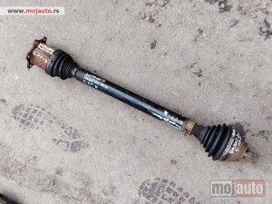 Glavna slika -  Pasat b7 poluosovina desna automackog menjača 2.0 TDI 140 KS Originalni delovi  Moguca ugradnja delova  Alfa Romeo 147-156-166-159-GT-MiTo-Giulietta Fiat bravo 2 - croma -grande punto -multipla 2 -punto 3 -stilo-idea Freemont Panda 3 500L 500 Lancia ypsil - MojAuto