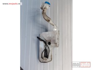 Glavna slika -  Pasat b7 posuda za brisace Originalni delovi  Moguca ugradnja delova  Alfa Romeo 147-156-166-159-GT-MiTo-Giulietta Fiat bravo 2 - croma -grande punto -multipla 2 -punto 3 -stilo-idea Freemont Panda 3 500L 500 Lancia ypsilon-delta-musa-lybra Volkswagen Gol - MojAuto