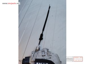 Glavna slika -  Pasat b7 sajla prednja desna do unutrašnje kvake Originalni delovi  Moguca ugradnja delova  Alfa Romeo 147-156-166-159-GT-MiTo-Giulietta Fiat bravo 2 - croma -grande punto -multipla 2 -punto 3 -stilo-idea Freemont Panda 3 500L 500 Lancia ypsilon-delta-mus - MojAuto