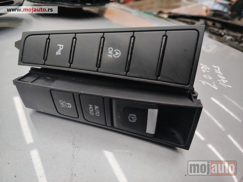 Glavna slika -  Pasat b7 Prekidaci auto hold Originalni delovi  Moguca ugradnja delova  Alfa Romeo 147-156-166-159-GT-MiTo-Giulietta Fiat bravo 2 - croma -grande punto -multipla 2 -punto 3 -stilo-idea Freemont Panda 3 500L 500 Lancia ypsilon-delta-musa-lybra Volkswagen G - MojAuto