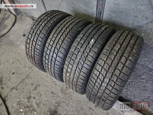 Glavna slika -  195-60-15 Uniroyal kao nove odlicne m+s - MojAuto