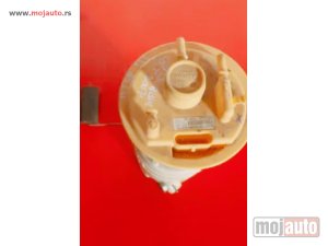 polovni delovi  Smart forfour pumpa za benzin