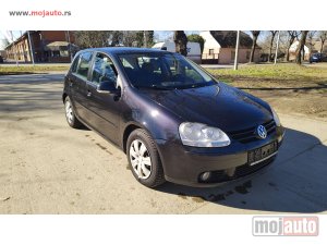 Glavna slika - VW Golf 5 1,6  - MojAuto