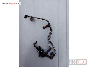 Glavna slika -  Fiat 500x overbust ventil 1.4 multiair 140 ks Originalni delovi  Moguca ugradnja delova  Alfa Romeo 147-156-166-159-GT-MiTo-Giulietta Fiat bravo 2 - croma -grande punto -multipla 2 -punto 3 -stilo-idea Freemont Panda 3 500L 500 500x Lancia ypsilon-delta-m - MojAuto