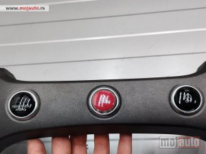 Glavna slika -  Fiat 500x prekidac za sva 4 Originalni delovi  Moguca ugradnja delova  Alfa Romeo 147-156-166-159-GT-MiTo-Giulietta Fiat bravo 2 - croma -grande punto -multipla 2 -punto 3 -stilo-idea Freemont Panda 3 500L 500 500x Lancia ypsilon-delta-musa-lybra Volkswag - MojAuto