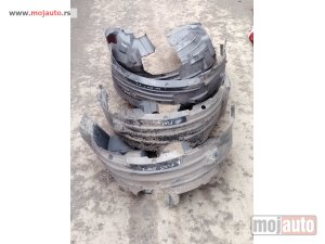 Glavna slika -  Fiat 500x potkrila Originalni delovi  Moguca ugradnja delova  Alfa Romeo 147-156-166-159-GT-MiTo-Giulietta Fiat bravo 2 - croma -grande punto -multipla 2 -punto 3 -stilo-idea Freemont Panda 3 500L 500 500x Lancia ypsilon-delta-musa-lybra Volkswagen Golf 6 - MojAuto