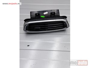 Glavna slika -  Fiat 500x ventilacija table Originalni delovi  Moguca ugradnja delova  Alfa Romeo 147-156-166-159-GT-MiTo-Giulietta Fiat bravo 2 - croma -grande punto -multipla 2 -punto 3 -stilo-idea Freemont Panda 3 500L 500 500x Lancia ypsilon-delta-musa-lybra Volkswag - MojAuto