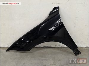 Glavna slika -  Touareg / 760 / 2018-2025 / Levo krilo / Blatobran&nbsp;/ ORIGINAL - MojAuto