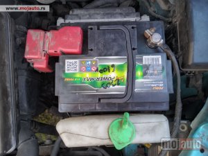 Glavna slika -  akumulator i retrovizor za skodu fabiju - MojAuto