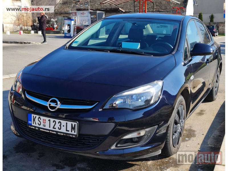 Glavna slika - Opel Astra J  - MojAuto