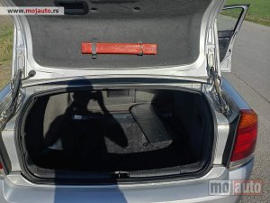 Glavna slika - Opel Vectra   - MojAuto