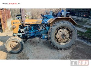 Glavna slika - URSUS 335 - MojAuto