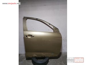 polovni delovi  Prednja desna vrata zuto zlatna Peugeot 3008 i 5008 od 2016-2024.god.