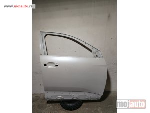 polovni delovi  Prednja desna vrata Peugeot 3008 i 5008 od 2016-2024.god.