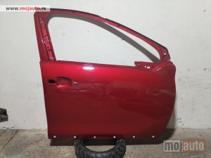 polovni delovi  Prednja desna vrata crvena Peugeot 2008 od 2013.do 2020.god.