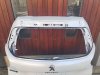Slika 2 -  Gepek vrata bela Peugeot 2008 od 2013. do 2020.god. - MojAuto