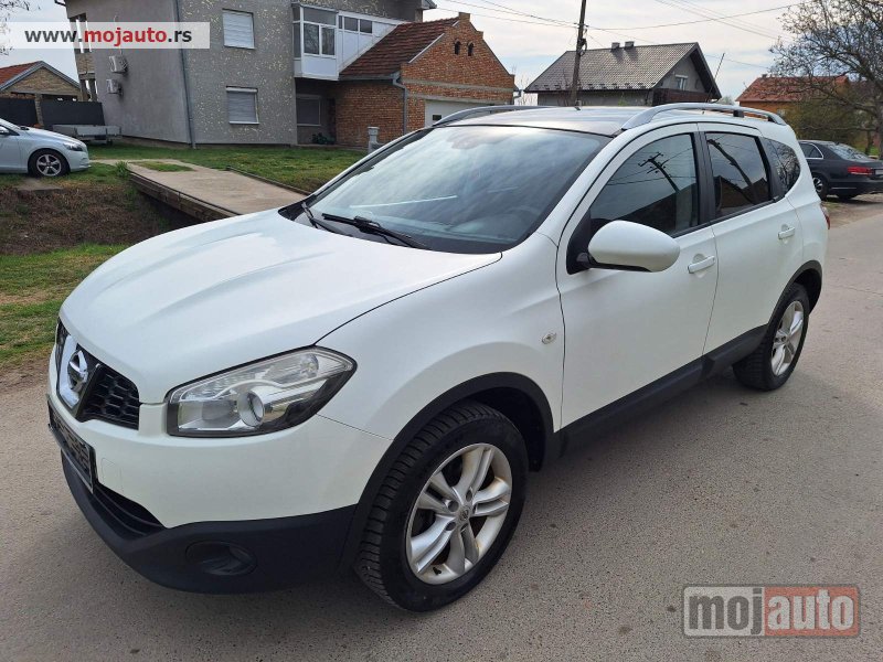 Glavna slika - Nissan Qashqai+2 1.6 DCI,PANORAMA,7 SEDISTA,4X4  - MojAuto