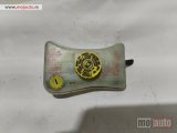 polovni delovi  Boca, posuda kocionog ulja Audi A4, A6, VW Passat, kat.br: 8E0611301E