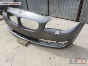 Glavna slika -  BMW 5 F10 oštećen prednji branik - MojAuto