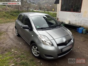 Glavna slika - Toyota Yaris 1.0  - MojAuto